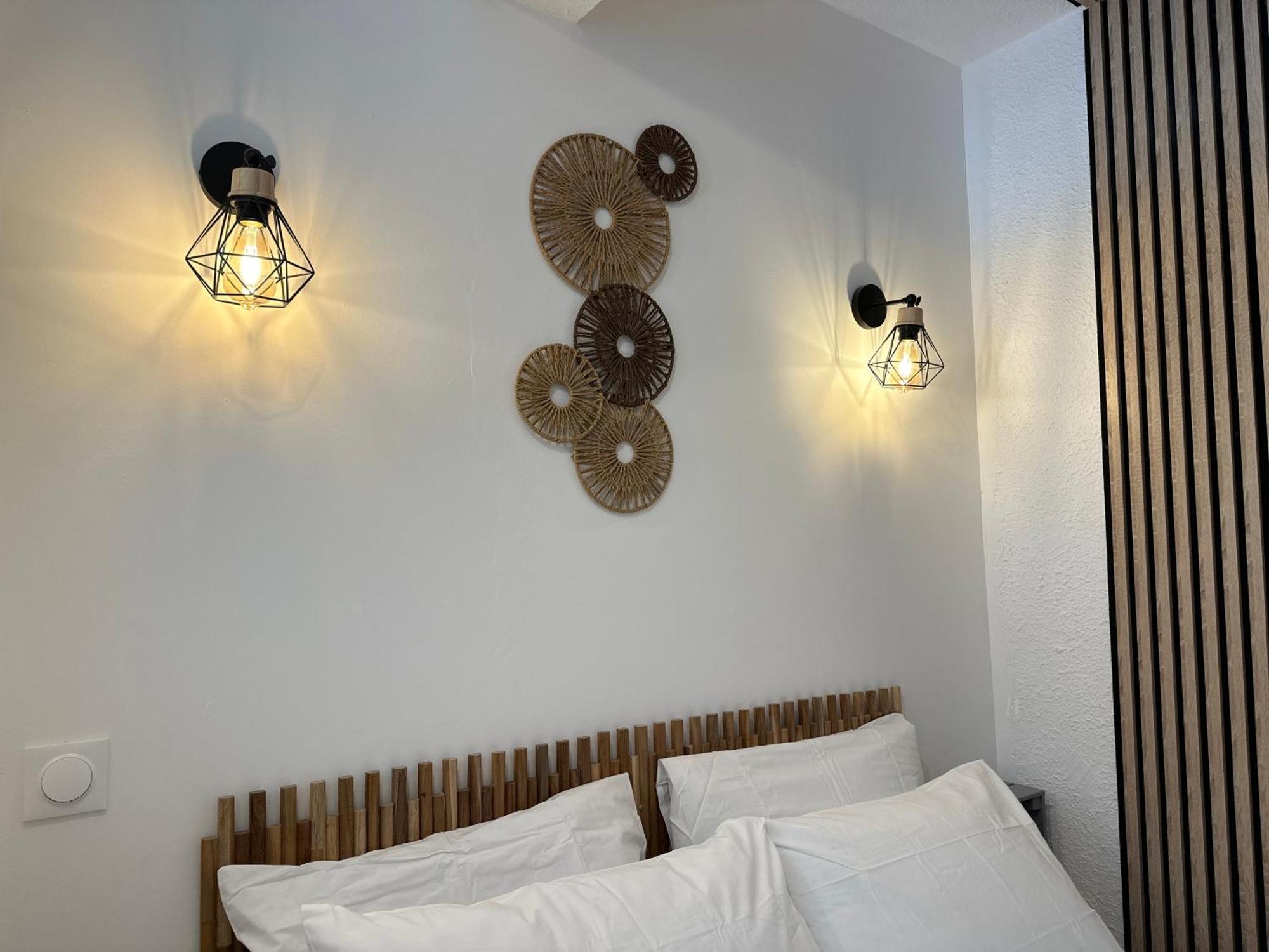 Appartement Climatise Avec Chambre Et Parking Privatif Locations Vld Camargue Les Les Saintes-Maries-de-la-Mer Extérieur photo
